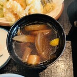 SOVA TEA 越路 - 麺つゆの他にけんちん汁も付いてきます