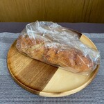 ル・プチメック - マカダミアと黒胡椒のバゲット