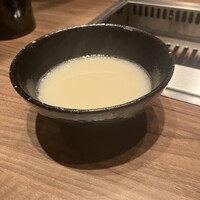 焼肉うしごろ 新宿三丁目店 - 