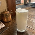 隙間カレー - 自家製ダヒのラッシー