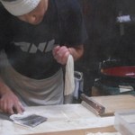 そば繁 - 蕎麦打ちの様子（許可頂いています）