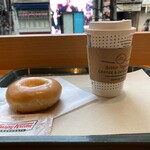 クリスピー・クリーム・ドーナツ - 料理写真:オリジナルグレーズド