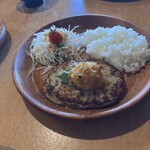 びっくりドンキー - 料理写真:おろ紫蘇バークディッシュ