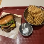 CENTRAL BURGER SHOP - スマッシュチーズバーガーセット