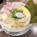 鶏そばMisoすする - 