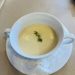 レストラン　イイジマ - ポタージュも濃厚で美味しい