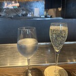 鉄板和食とワイン 萬鉄 - 