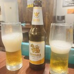 2階のタイ料理屋 コップン天満 - シンハービール