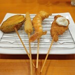 HIROYA - 料理写真:串揚げ日替わり　前半