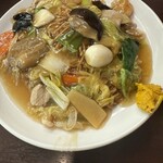 中華大新 - 料理写真:五目焼きそば