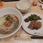 牛たん炭焼 利久 - 料理写真: