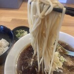 らーめん 八芯 - 平打ちストレート中麺