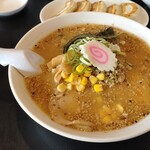 自家製麺 名無し - 