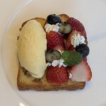 NEXT DOOR - アップルベリーパウンドケーキ