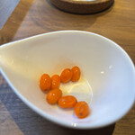 Soup Well - サジーの実　現物を食べさせていただきました。実だけは酸っぱい！