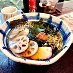 Hitoyasumi - Happo Soba, JPY 1,100 – Eight auspicious ingredients