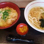 得得うどん - 料理写真: