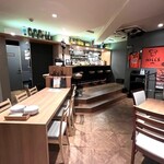 HILLS - 店内