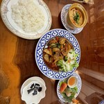 タイ王宮レストラン カポン - 