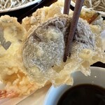 そば処まるた - 【2025.11.24(月)】天ざるそばの椎茸天ぷら