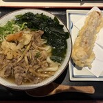 手打うどん 長谷沼 - 料理写真:肉うどん、ちくわ天