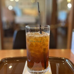カフェ・ド・クリエ - ドリンク写真:はちみつピーチティーR 460円