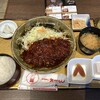 名古屋名物 みそかつ 矢場とん 名古屋城 金シャチ横丁店