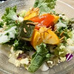 リトル デリリウムカフェ - ケールのサラダ