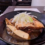 海鮮居酒屋 善進丸 - あら煮付け