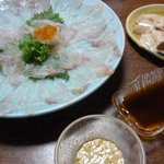 とっくり居酒屋 - 皮ハギおつくり
