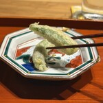 木鶏 - おくらの天ぷら　出汁を閉じ込めて