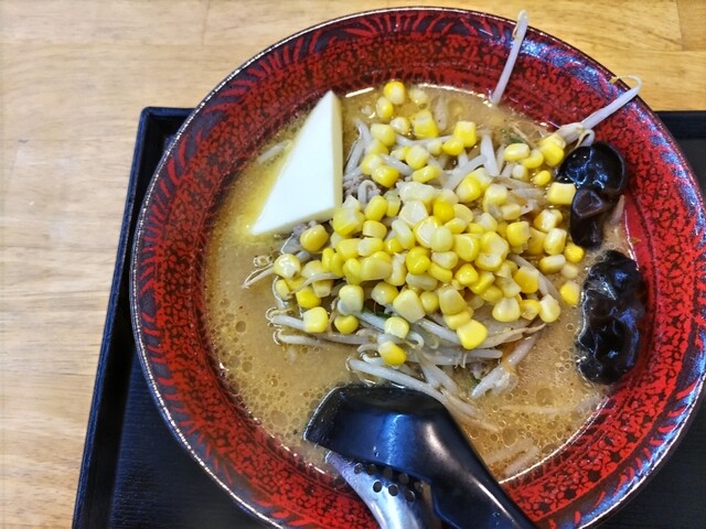 札幌味噌ラーメン 米澤商店（石鳥谷）- 本格味噌ラーメンと居心地の良い空間