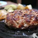 ハンバーグファクトリー - オリジナル牛肉100％の石窯ハンバーグ（250g）