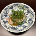 徳ㇵ本也 - 河豚　ポン酢と九条ねぎ