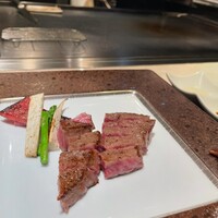 鉄板焼 ステーキ 北野坂 - 