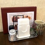 カフェレストラン アンジュール - 卓上