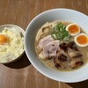 鶏ポタラーメンTHANK お茶の水