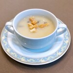 神戸精養軒本店 - キノコとじゃがいものポタージュ