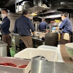 横浜中華そば 維新商店 本店 - 