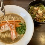 紅ズワイガニらぁ麺 まるはち屋 - 