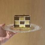 洋菓子舗ウエスト 赤坂Bizタワー店 - モザイクケーキ