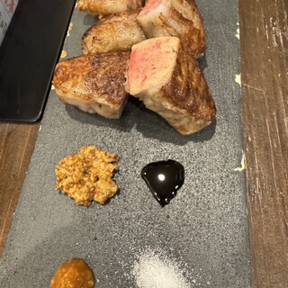 サケとスミビとロシュタン_1