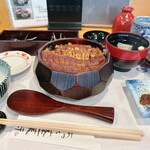 あつた蓬莱軒 神宮店 - 