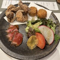 近江牛もりしま 寛閑観ここ滋賀店 - 