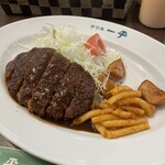 グリル一平 - ヘレ ビーフカツレツ130g ¥2,700 )^o^(