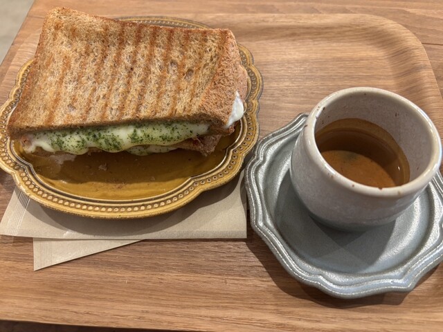 CHIHYE COFFEE （チヘ コーヒー） - 麻布十番/カフェ | 食べログ