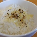 晴レばれ。 - 追い飯はチーズ乗せが可能らしくお願いしました