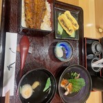 うなぎ処 うな富 池田川西店  - 