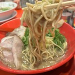 特製ラーメン 大中 本店 - 麺に絡むというより、ねっとりまとわりつくっていう感じ