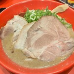 特製ラーメン 大中 本店 - 見ただけではそこまででもないが